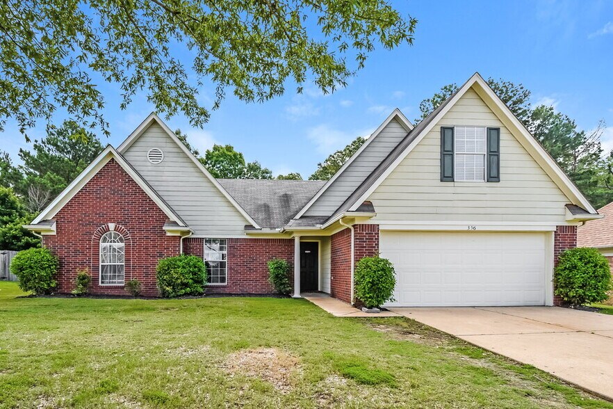 Building Photo - 6356 White Hawk Ln