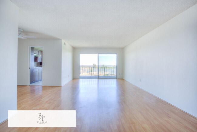 Building Photo - Spacious 2-Bedroom, 2-Bathroom Unit in Prime Monterey Park