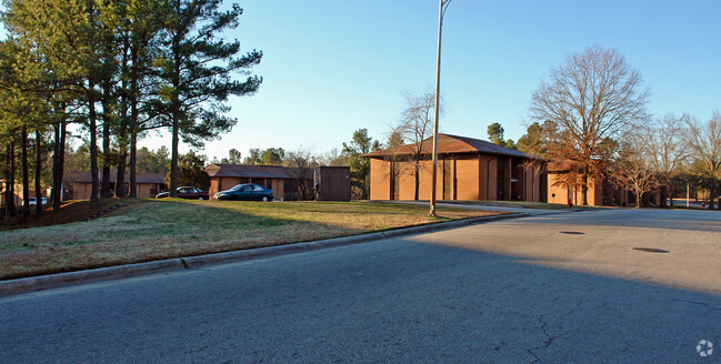 Building Photo - Morreene Road