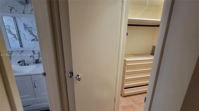 Building Photo - 1050 Pennsylvania Ave