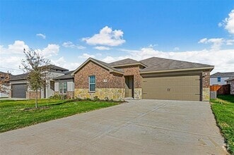 Building Photo - 119 Labein Ave
