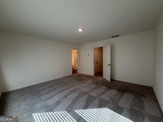 Building Photo - 3520 Condor Ct