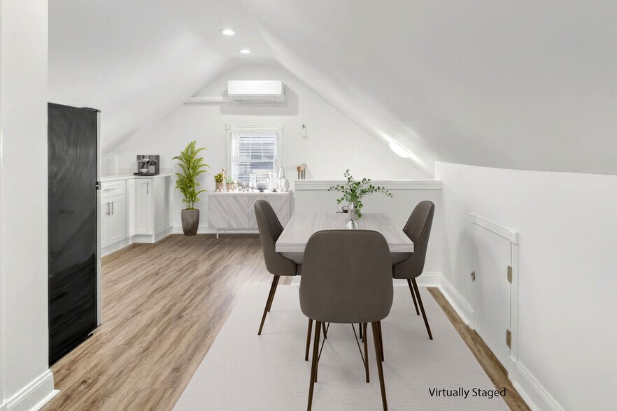 Building Photo - 76 Crowther Ave