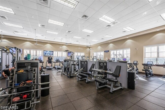 Building Photo - 2383 Ravenna Blvd