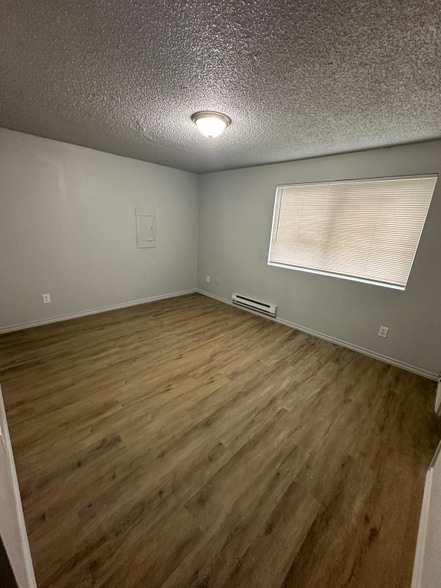 Building Photo - 10422 13th Ave Ct S