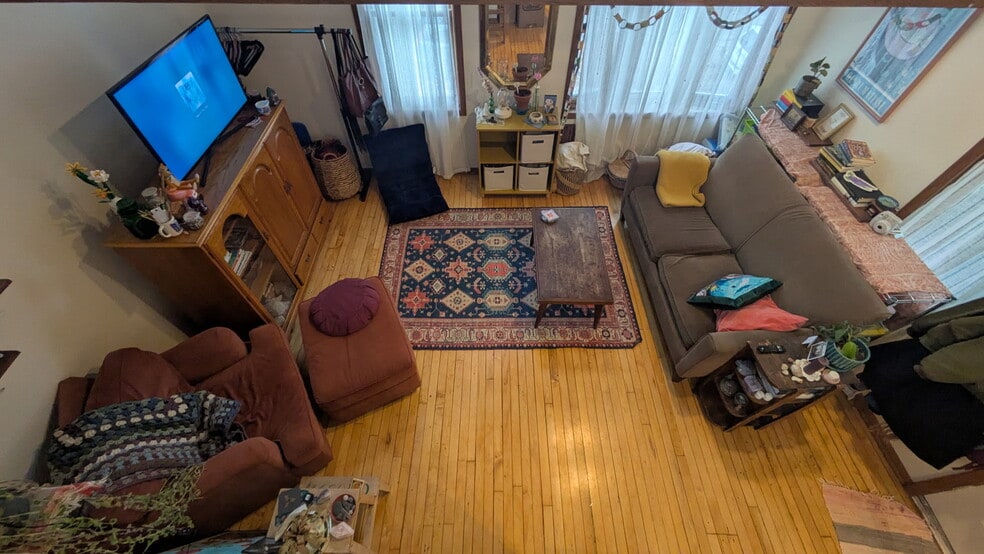 Building Photo - 2521 N Pierce St