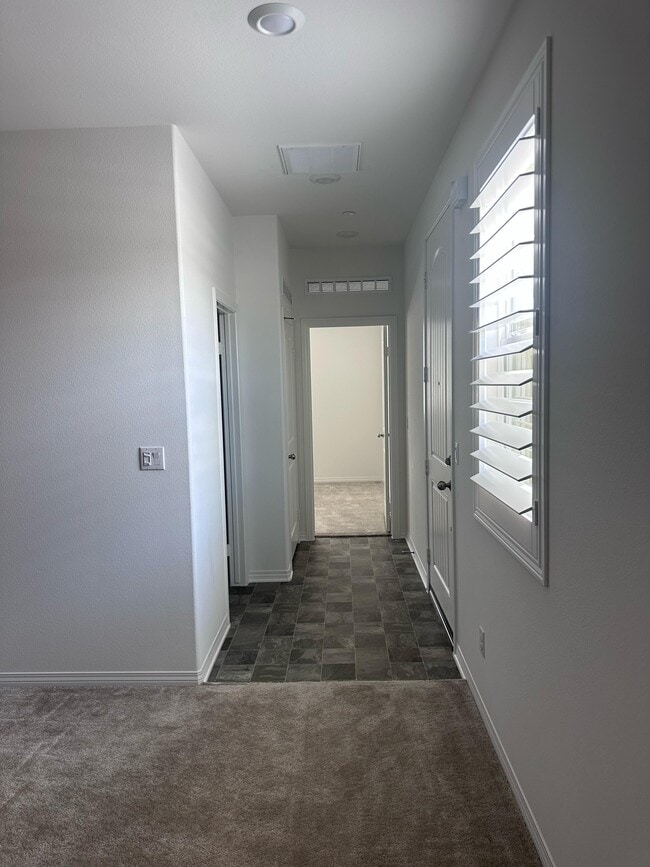 Building Photo - 30272 Truckee Cir