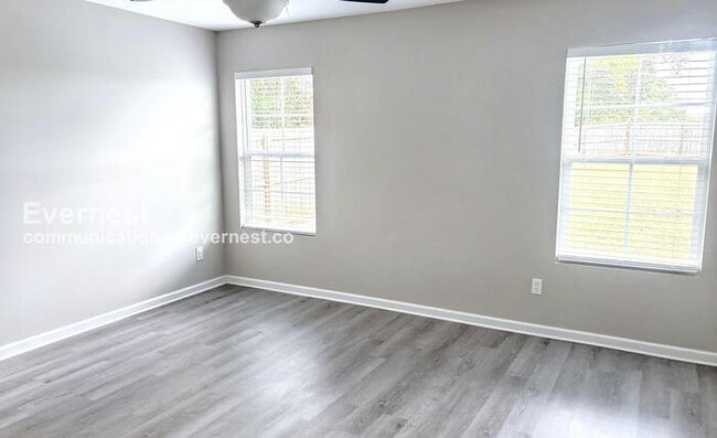 Building Photo - 1226 Mt Lebanon Rd