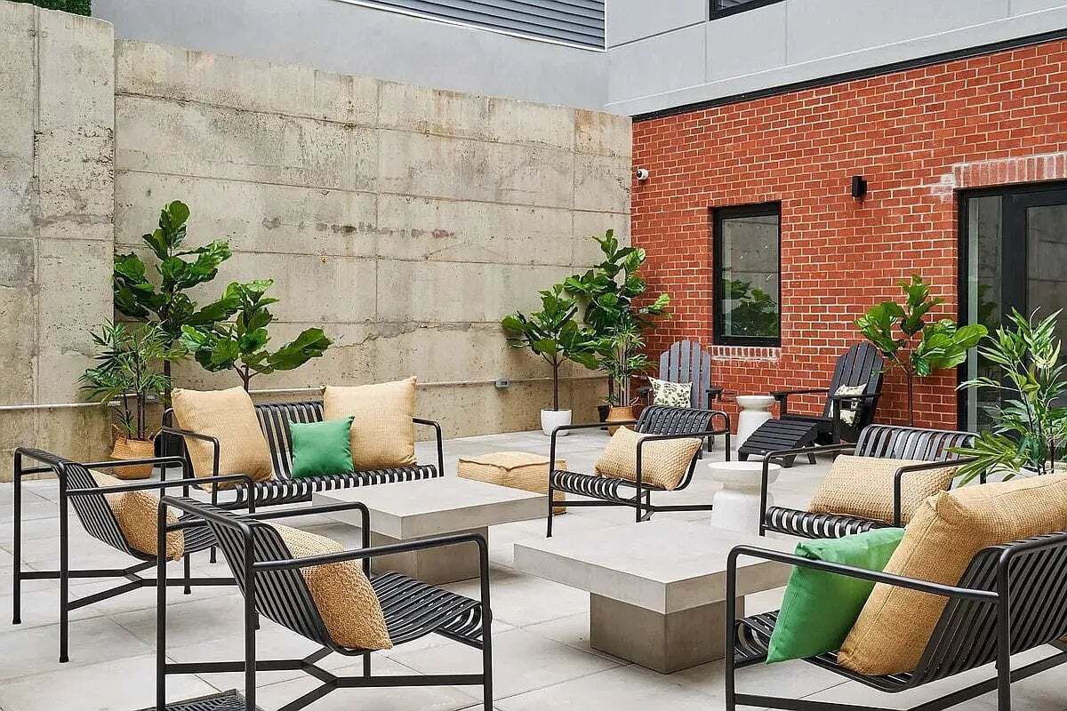 Building Photo - 300 St Nicholas Ave