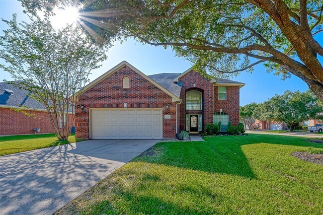 Building Photo - 1606 Maryvale Dr