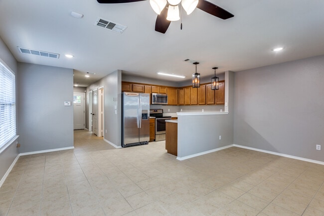 Building Photo - 3127 Lubbock Ave