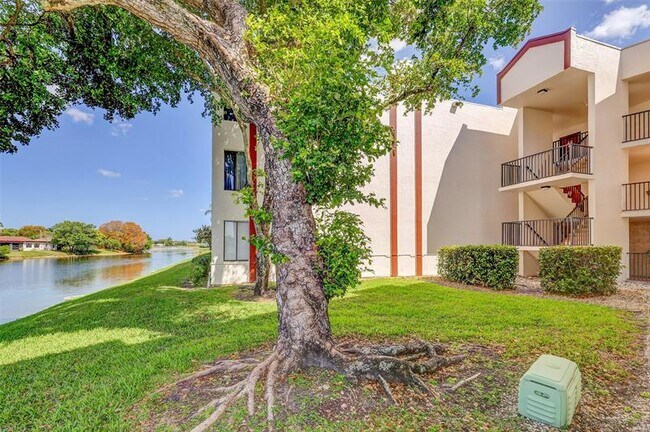 Building Photo - 9633 N Belfort Cir