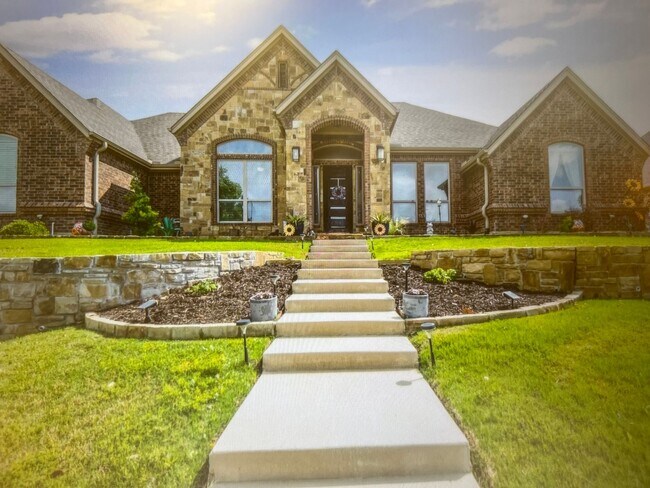 Building Photo - Eagle Mt-Saginaw ISD Beautiful Custom Home...