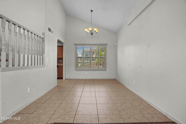 Building Photo - 3653 Tierra Inca Dr