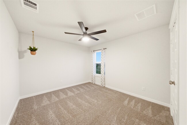 Building Photo - 2705 Bernadino Dr