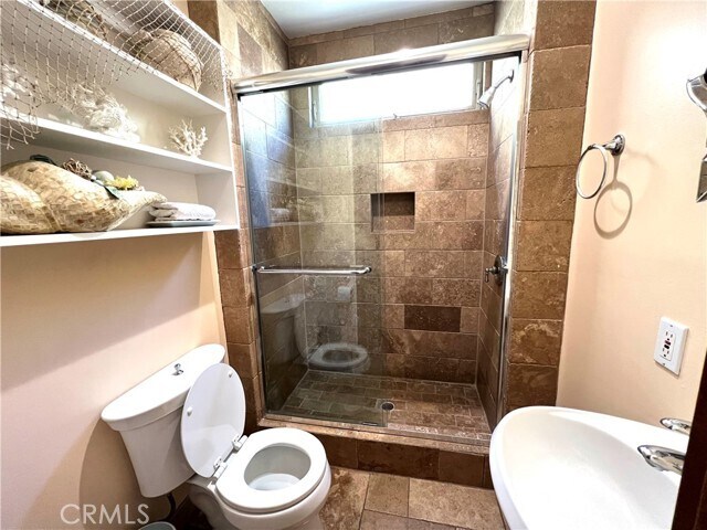 Building Photo - 16782 Bayview Dr