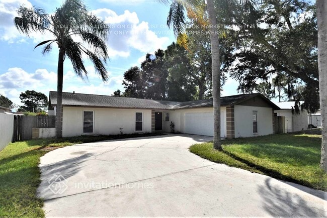 Building Photo - 7513 Meadow Dr