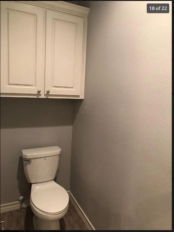 master toilet - 5203 Marshall St