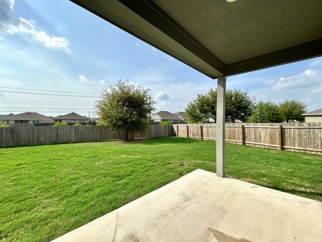 Building Photo - 10412 Premier Park St