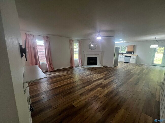 Building Photo - 163 Sagebrook Dr