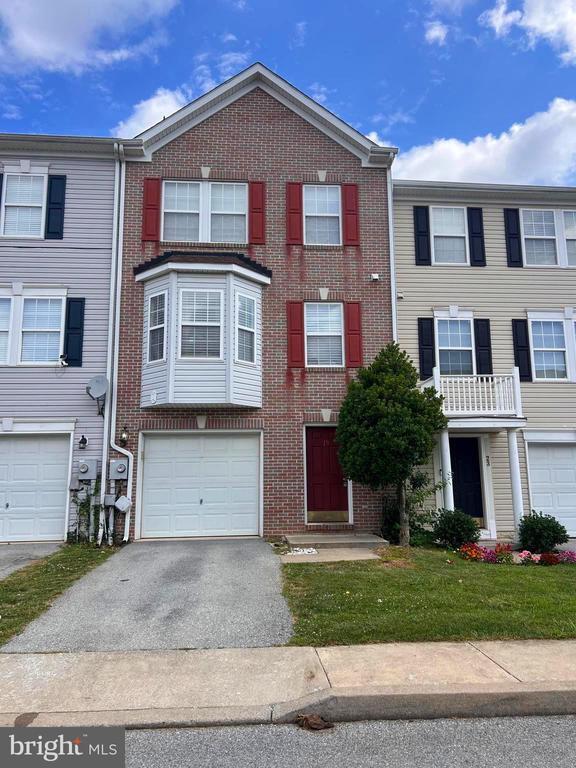 Building Photo - 19 Bruce Dr