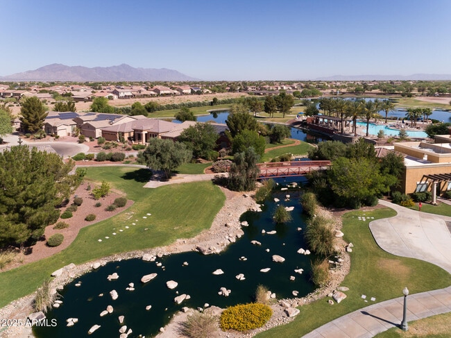 Building Photo - 42575 Abbey Rd