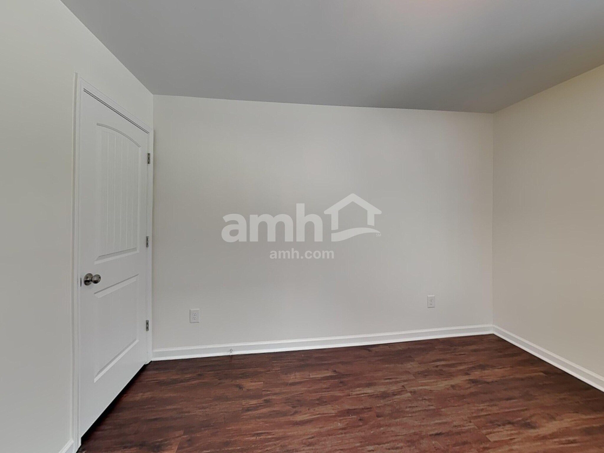 Building Photo - 104 Flagler Way