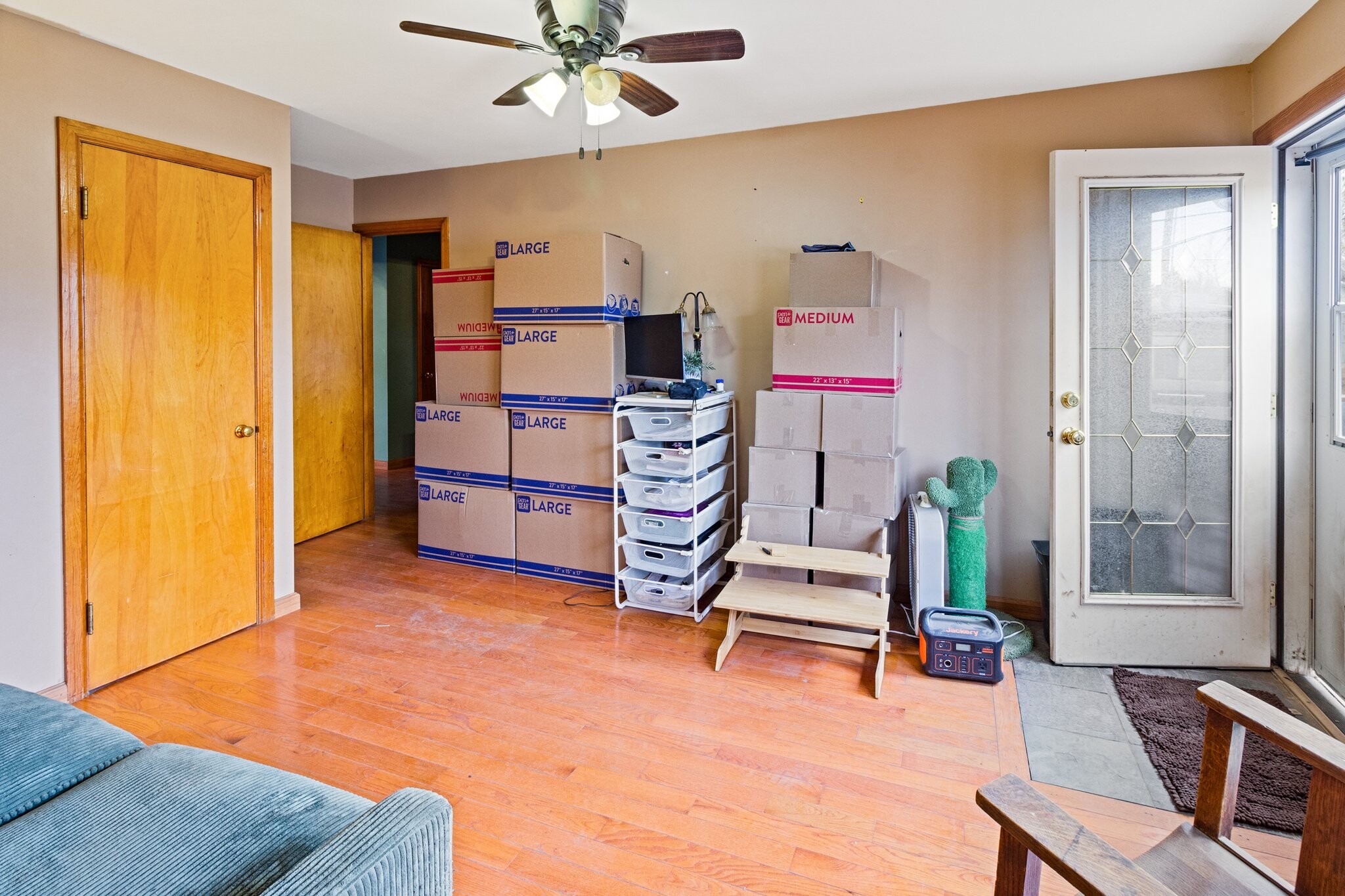 Building Photo - 1109 E Flint St