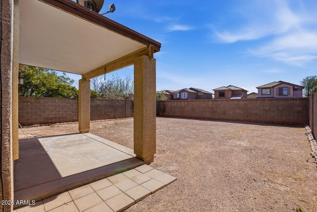 Building Photo - 11433 W Yavapai St