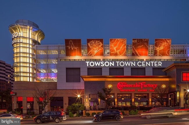 Building Photo - 11 Gardenside Pl