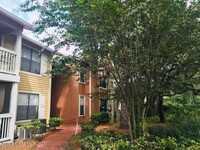 Building Photo - 225 S Tropical Trail
