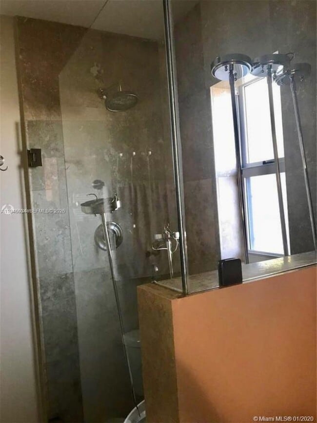 Building Photo - 7 NW 116th St