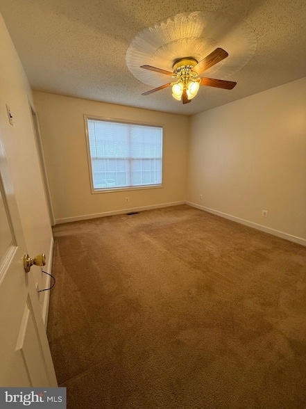 Building Photo - 309 Arlington Dr