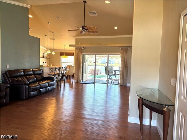 Building Photo - 15100 Whimbrel Ct