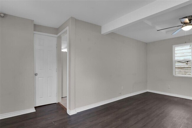 Building Photo - 5623#1 Barremore St