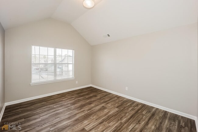 Building Photo - 3641 Oakleaf Pass