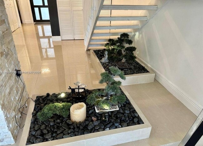 Building Photo - 10640 SW 75th Ln