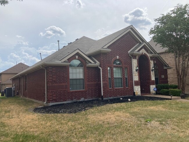 Building Photo - 3 Bed 2 Bath House For Lease in Frisco, Te...
