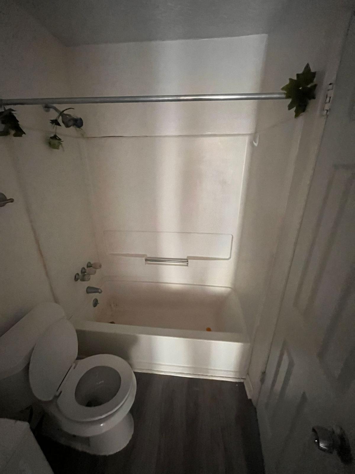 Building Photo - 7560 Taylor Rd