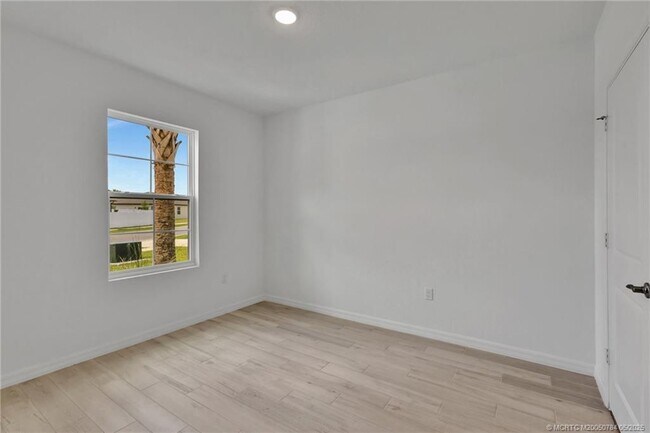 Building Photo - 4993 Armina Pl