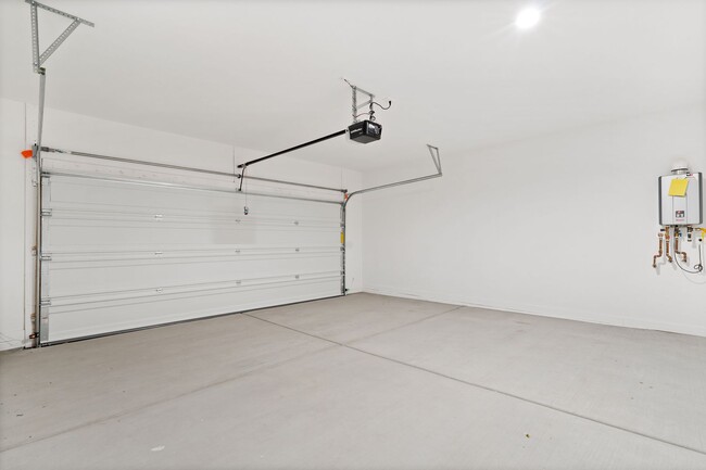 Building Photo - 13276 N Jessett Ln