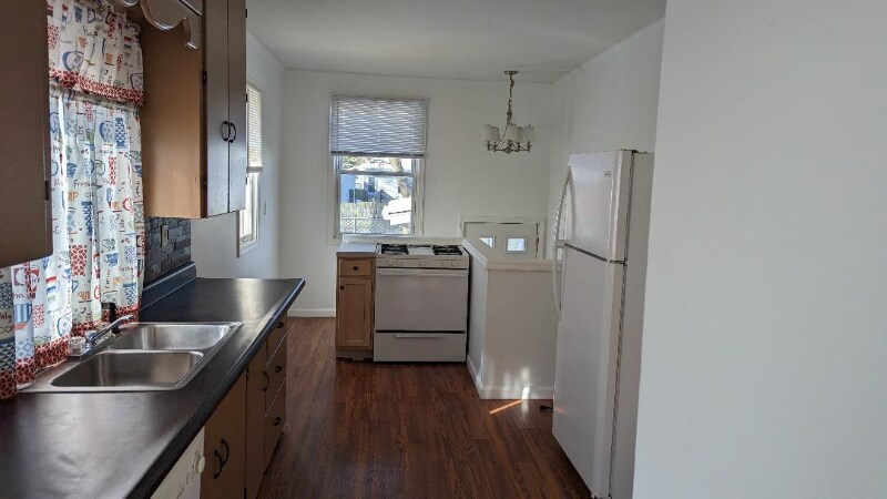 Building Photo - 1721 Mershon St