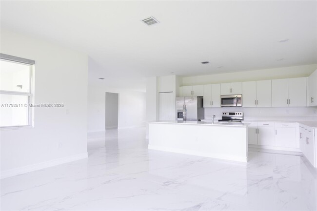 Building Photo - 21040 SW 127th Pl