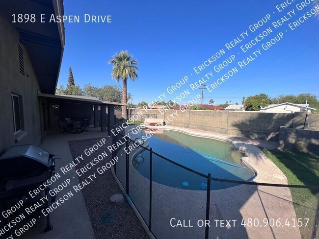 Building Photo - 1898 E Aspen Dr