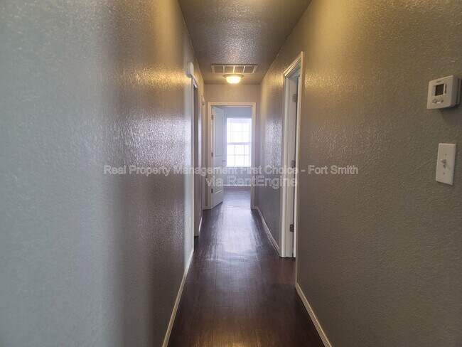 Building Photo - 2021 Ingalls Ln