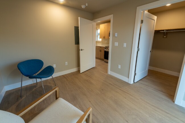 Building Photo - 302 CO-291