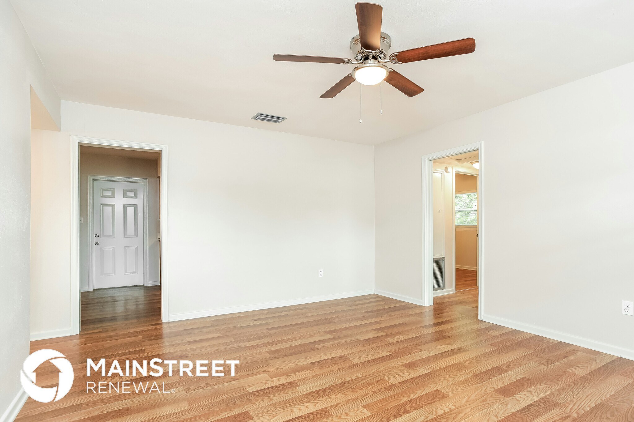 Building Photo - 5913 Wolf Rd