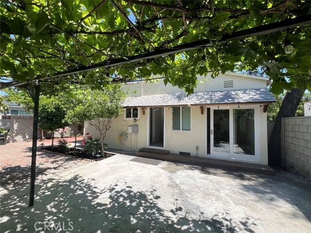 Building Photo - 1011 San Pascual Ave