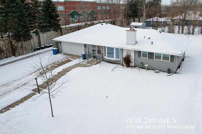 Building Photo - 7638 2nd Ave S