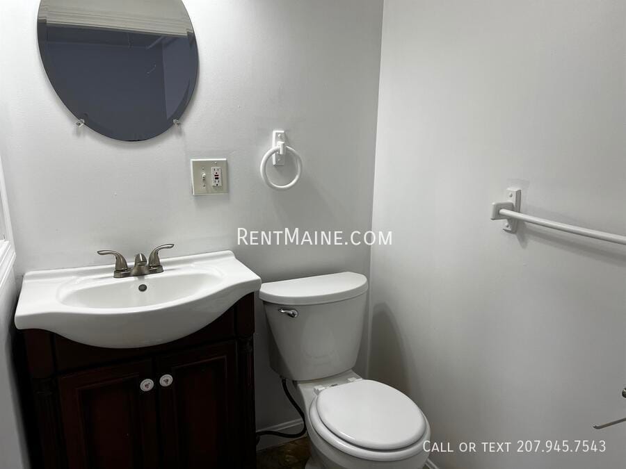 Building Photo - 145 Union St